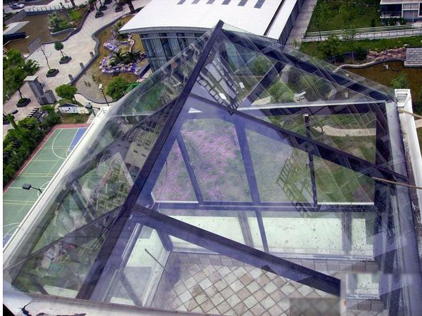 鋼化玻璃陽光房