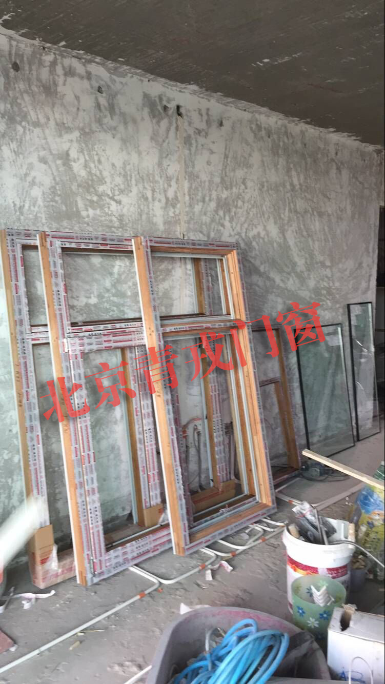 宏嘉麗園3號樓b單元601鋁木門窗